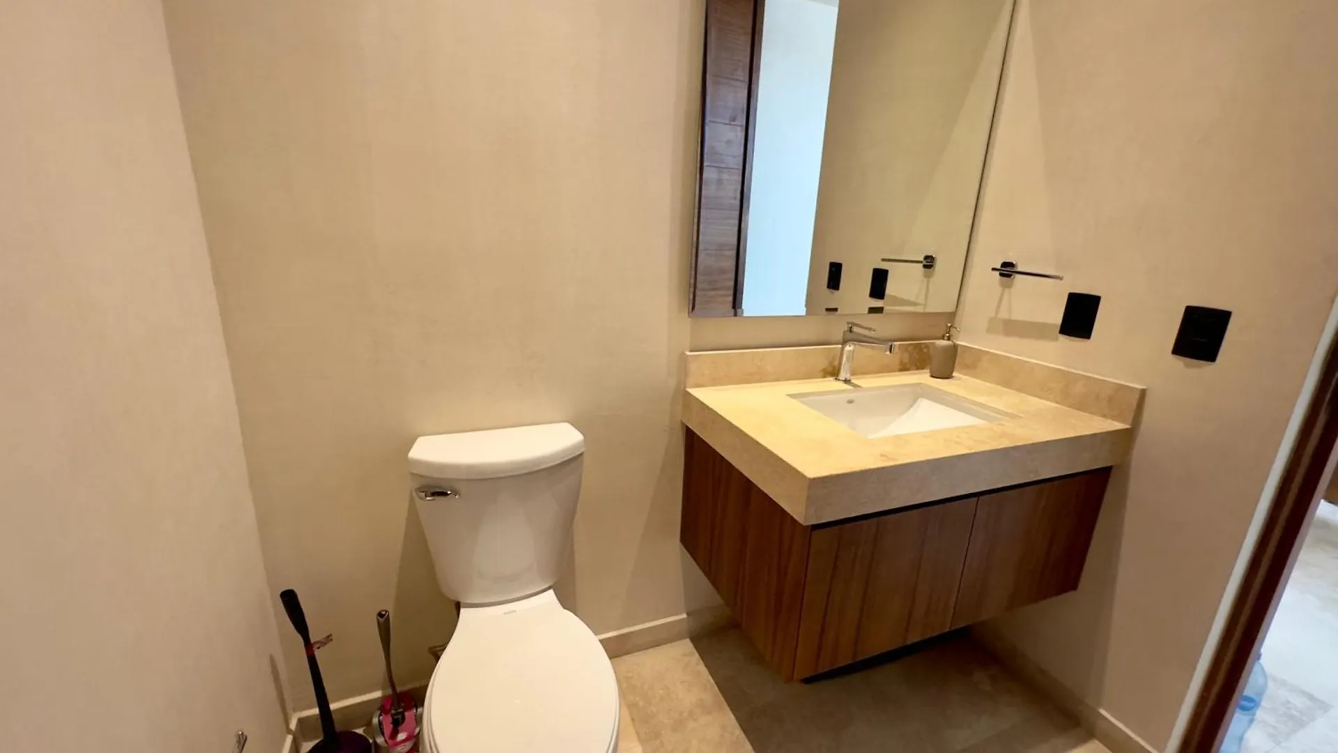 Casa Laak, Luxury Villa, 5 Bedroom 7 Bt, Heated Pool Tulum Villa