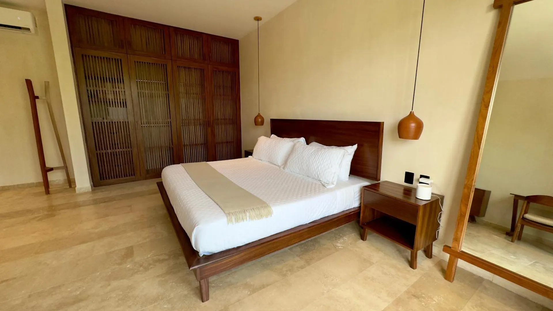 Villa Casa Laak, Luxury Villa, 5 Bedroom 7 Bt, Heated Pool Tulum