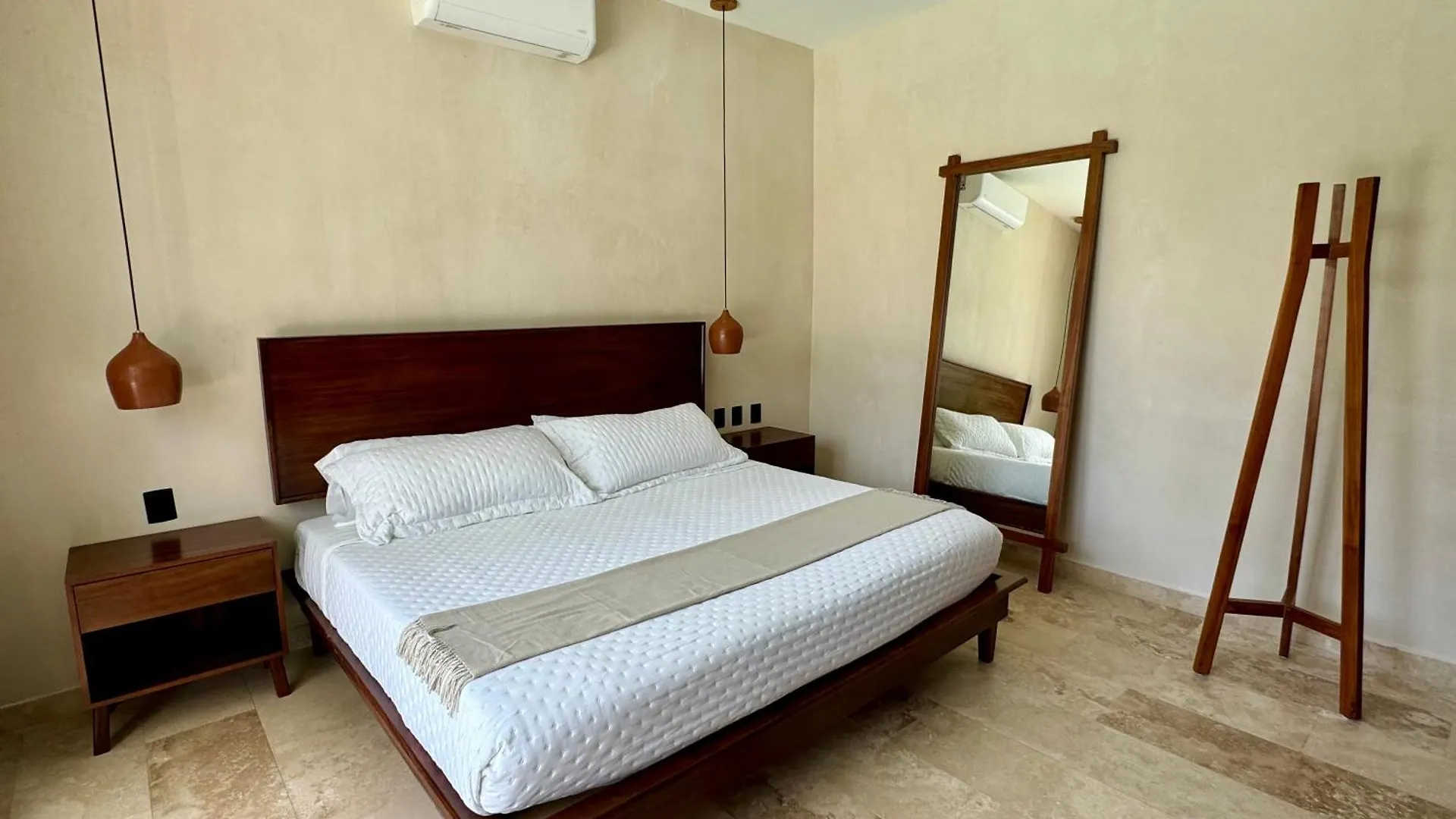 Casa Laak, Luxury Villa, 5 Bedroom 7 Bt, Heated Pool Tulum Mexico