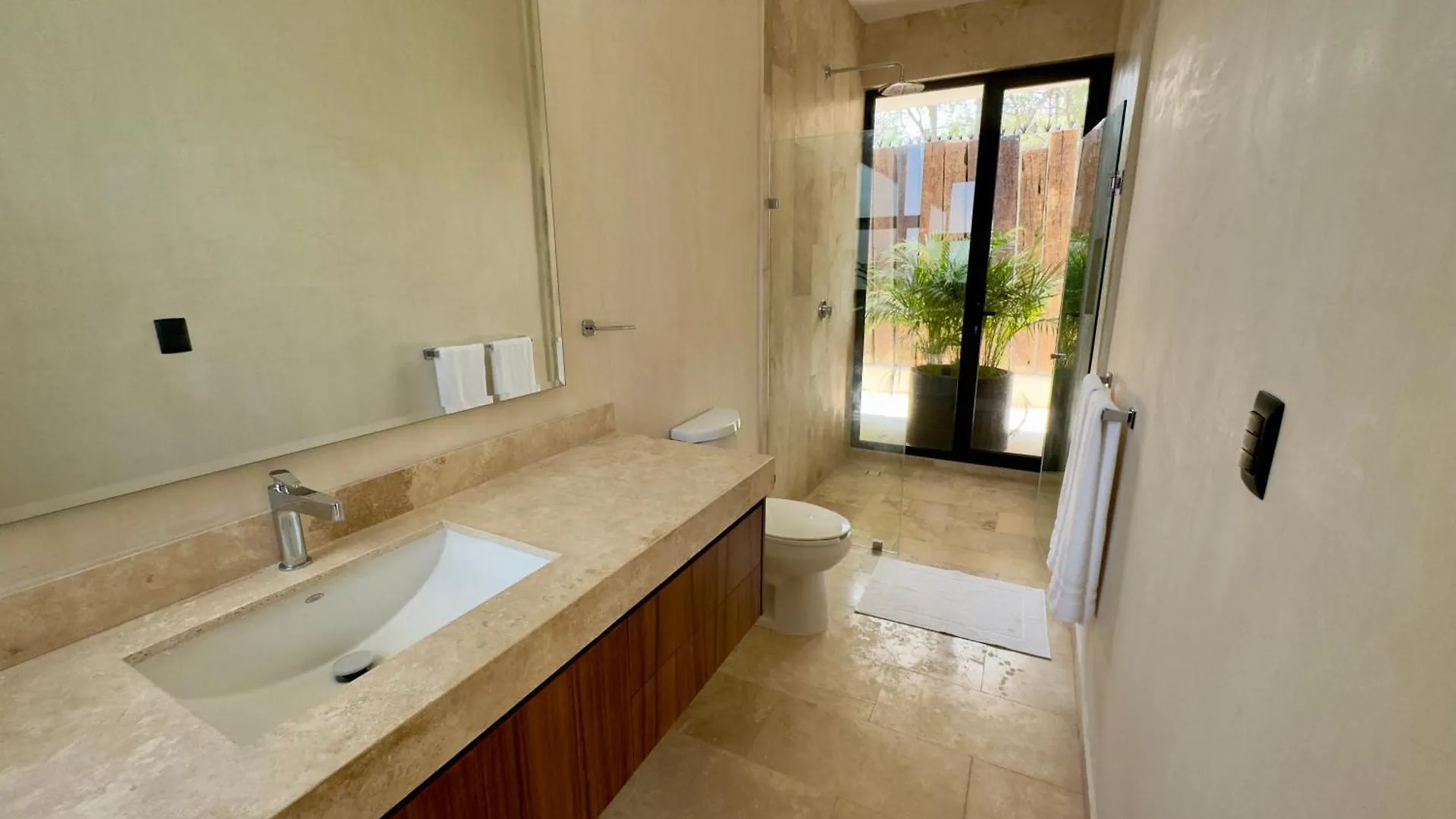 Casa Laak, Luxury Villa, 5 Bedroom 7 Bt, Heated Pool Tulum 0*,