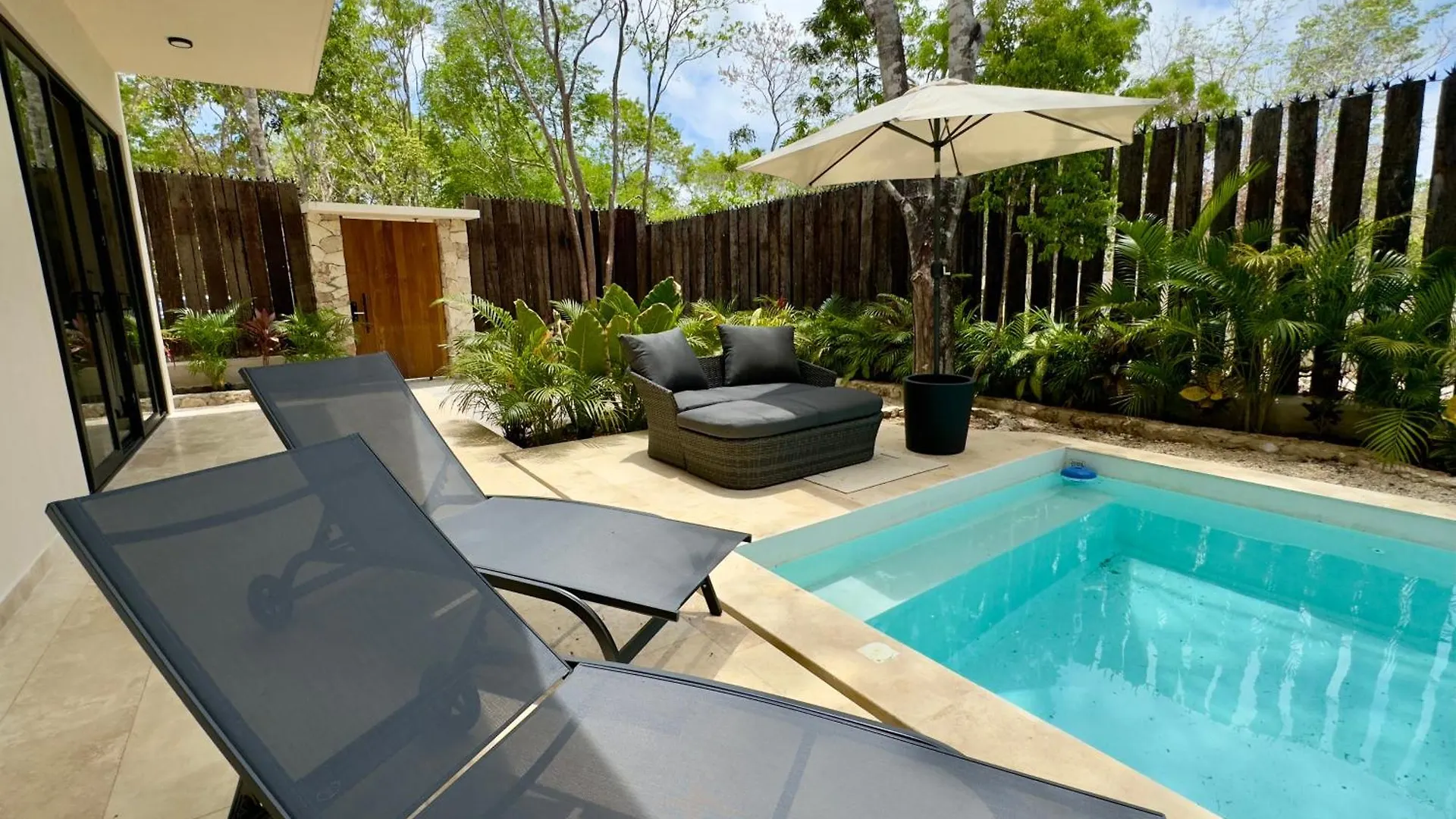 Villa Casa Laak, Luxury Villa, 5 Bedroom 7 Bt, Heated Pool Tulum