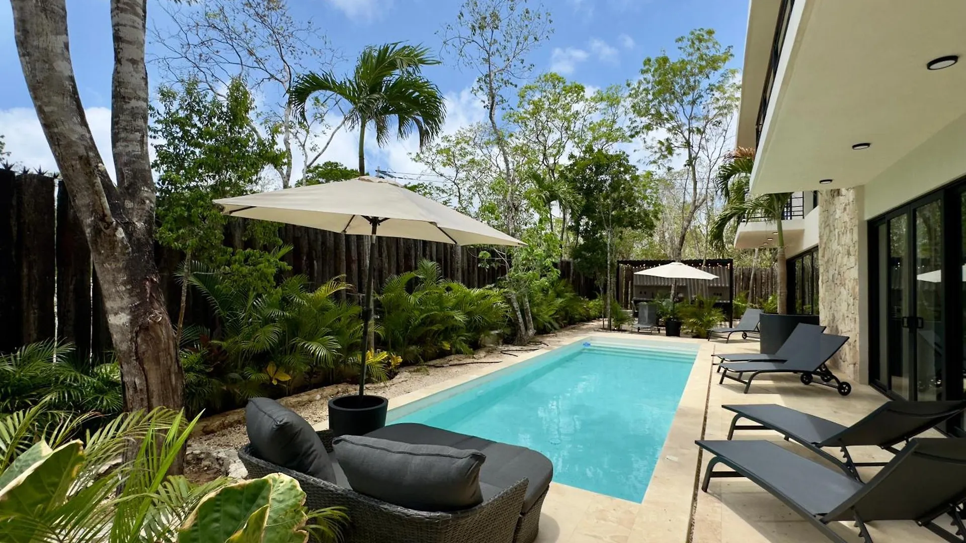 Villa Casa Laak, Luxury Villa, 5 Bedroom 7 Bt, Heated Pool Tulum Mexico