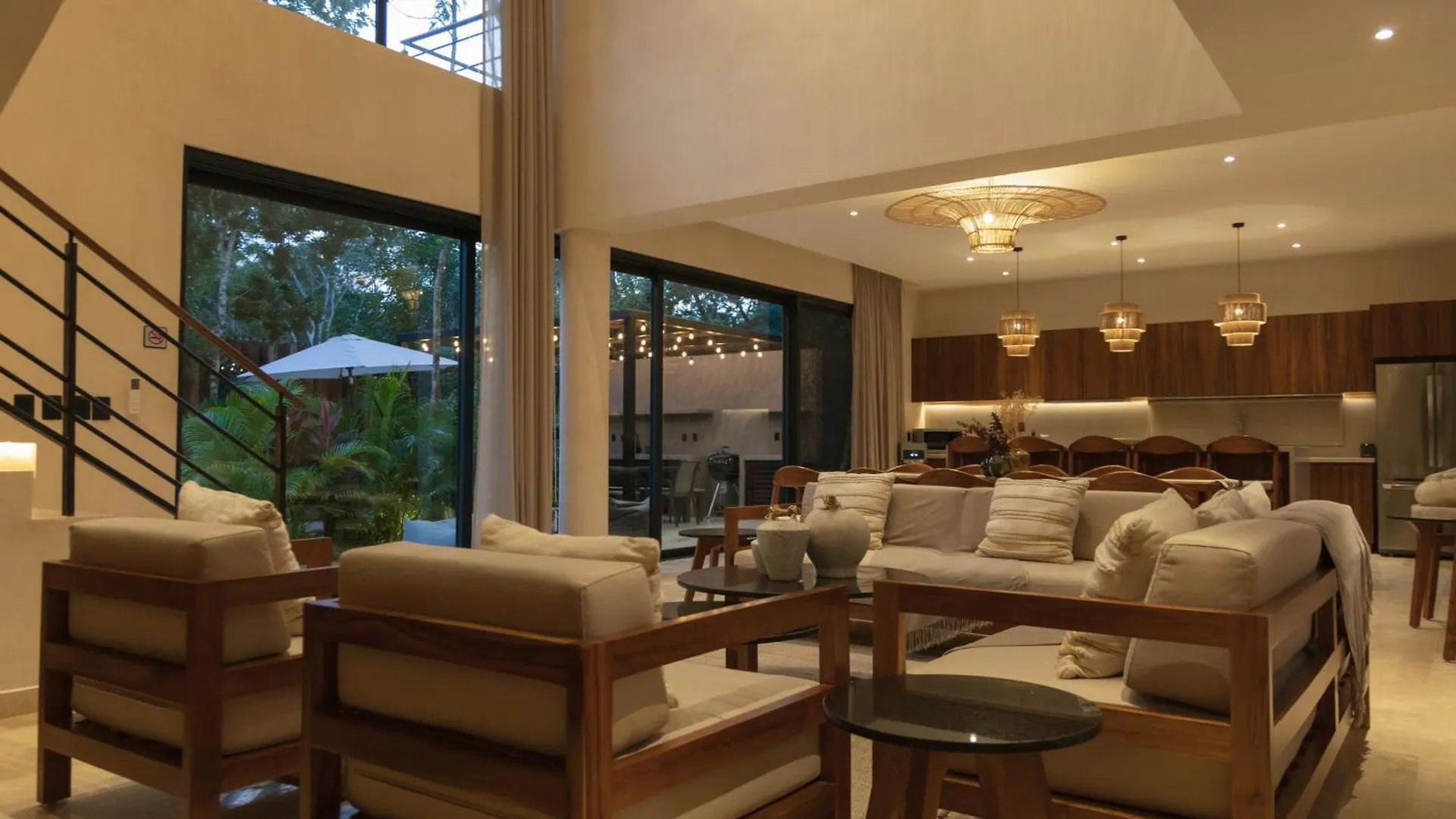 Casa Laak, Luxury Villa, 5 Bedroom 7 Bt, Heated Pool Tulum Villa