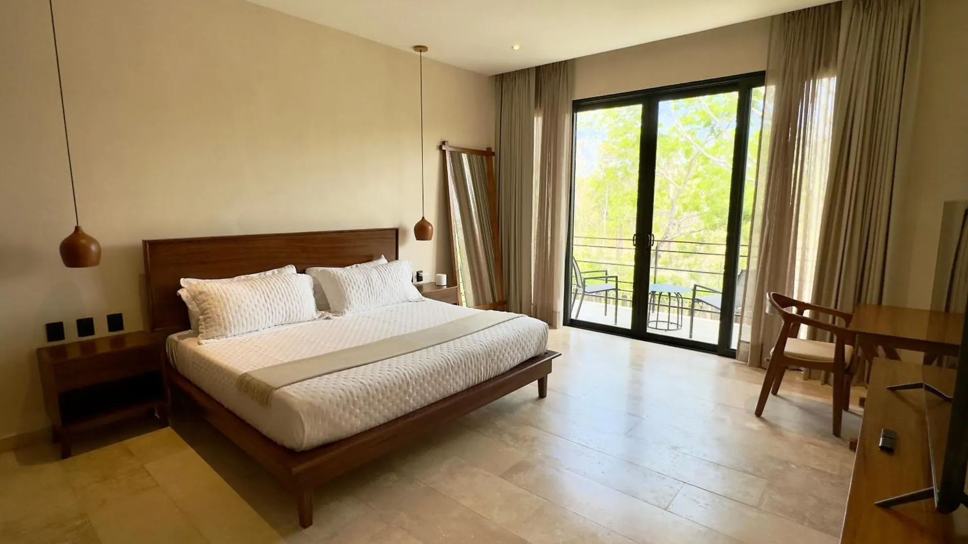 Casa Laak, Luxury Villa, 5 Bedroom 7 Bt, Heated Pool Tulum
