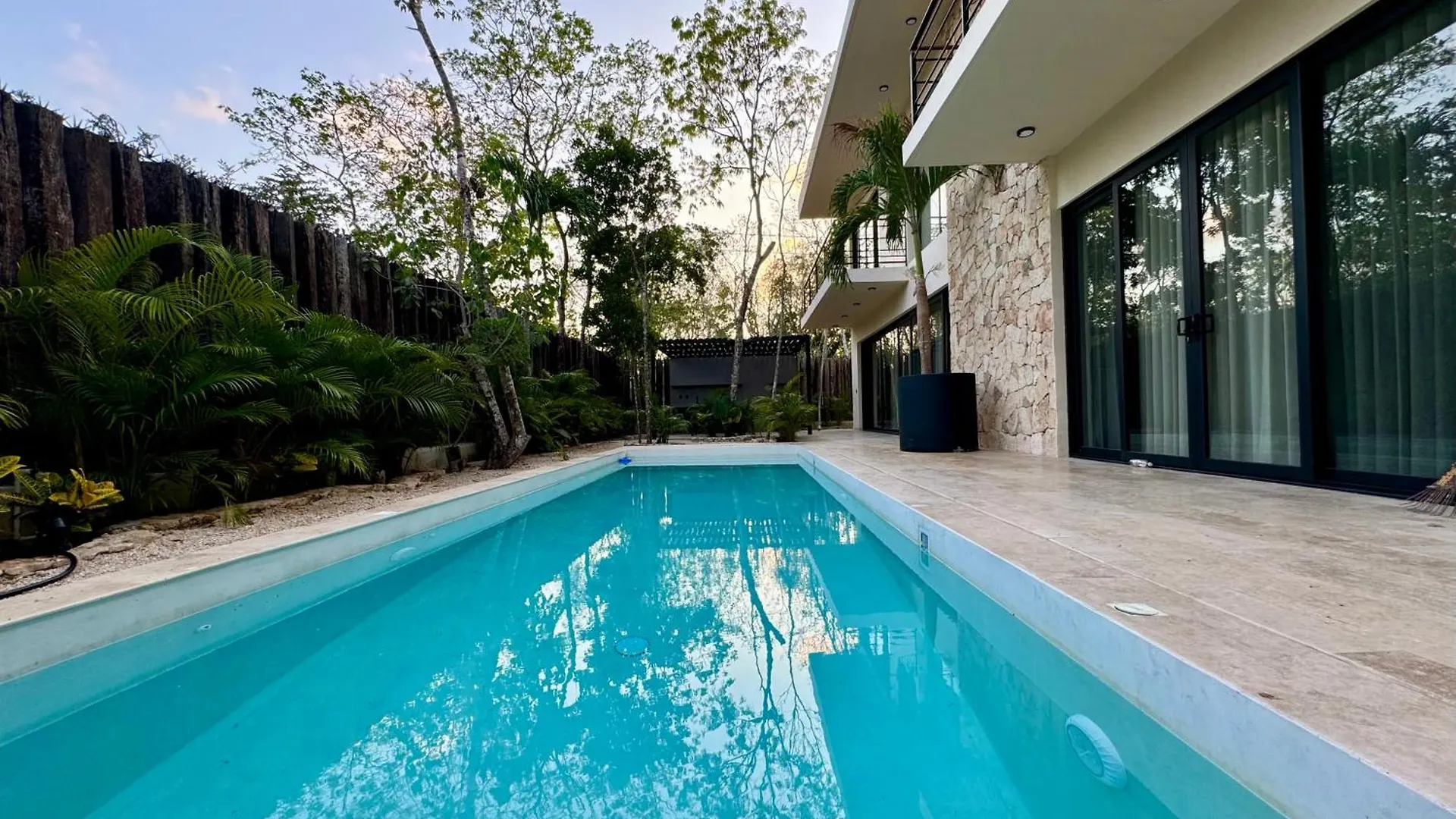 Casa Laak, Luxury Villa, 5 Bedroom 7 Bt, Heated Pool Tulum Villa